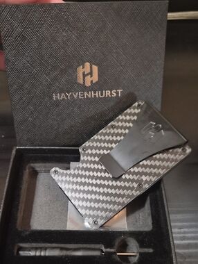 Carbon Fiber Money Clip Wallet in Gray with Black Clip